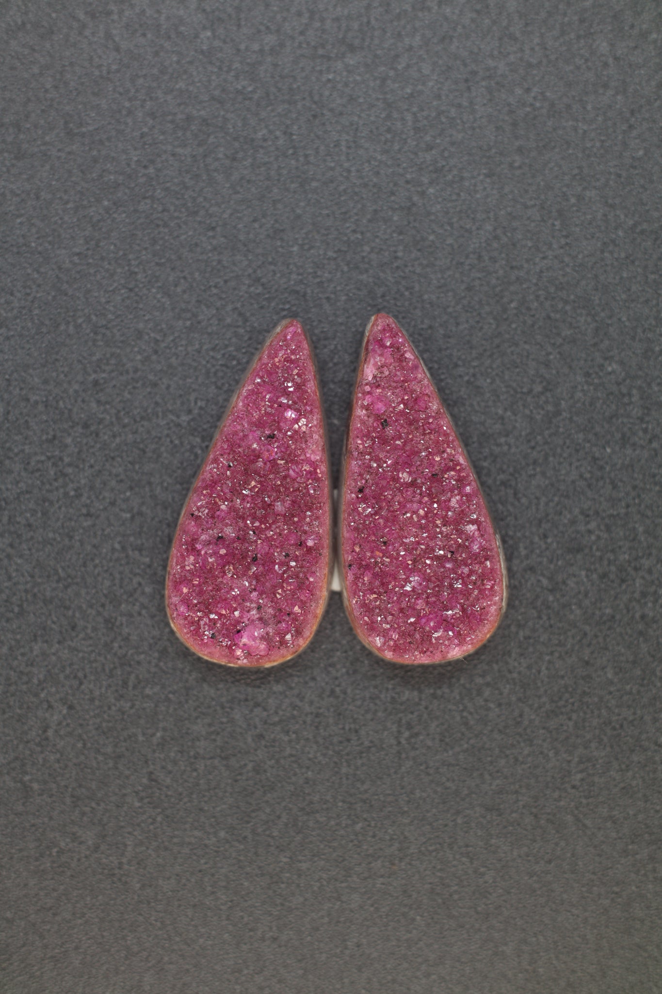 Calco Druzy Pair